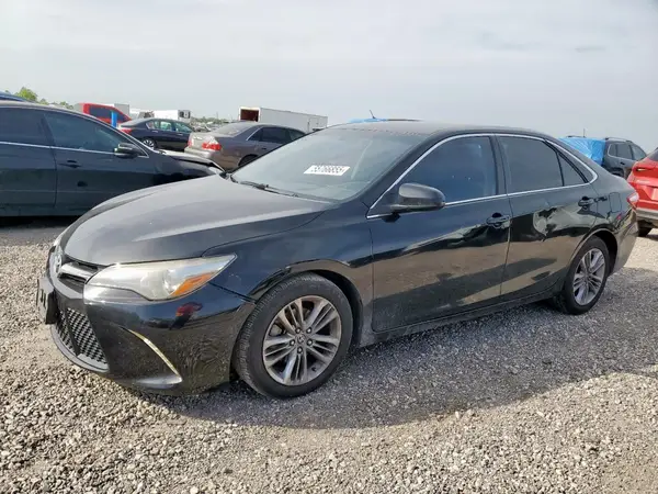 4T1BF1FK0GU153336 2016 TOYOTA CAMRY - Image 1