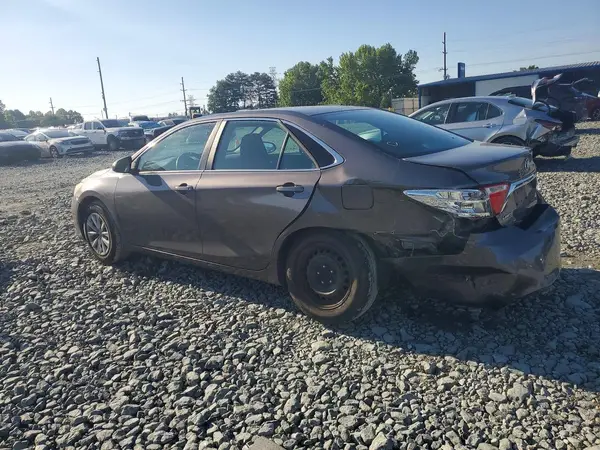 4T1BF1FK0GU159573 2016 TOYOTA CAMRY - Image 2
