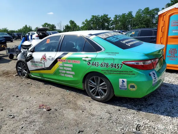 4T1BF1FK0GU160559 2016 TOYOTA CAMRY - Image 2