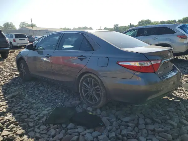 4T1BF1FK0GU165017 2016 TOYOTA CAMRY - Image 2