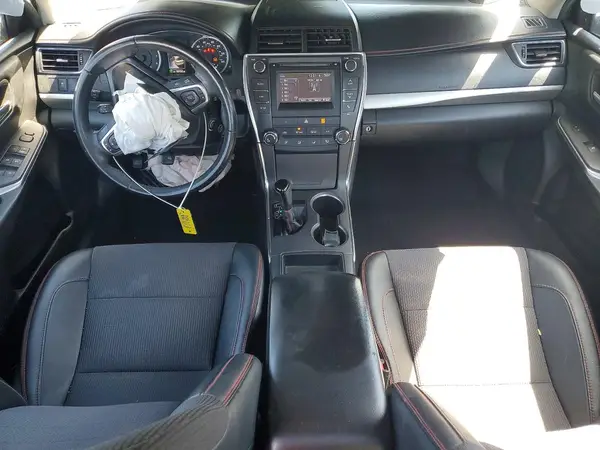 4T1BF1FK0GU165924 2016 TOYOTA CAMRY - Image 8