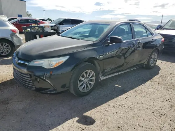 4T1BF1FK0GU167317 2016 TOYOTA CAMRY - Image 1