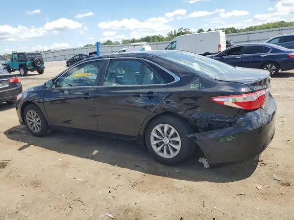 4T1BF1FK0GU173408 2016 TOYOTA CAMRY - Image 2