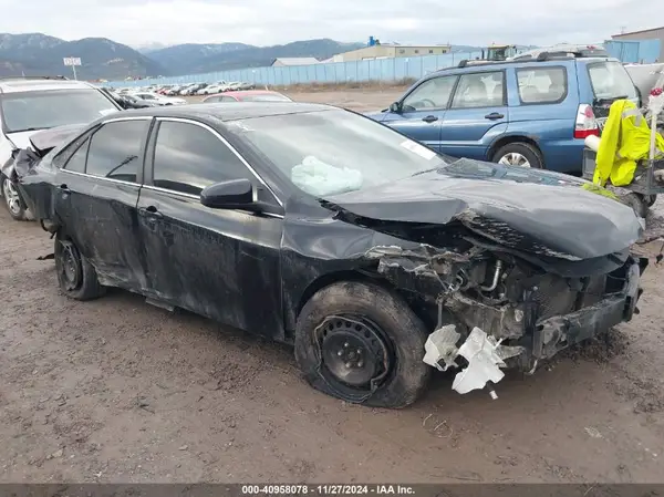 4T1BF1FK0GU179192 2016 TOYOTA CAMRY - Image 1