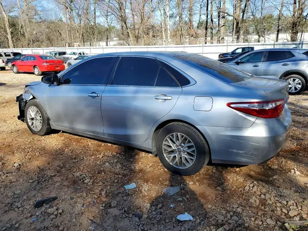 4T1BF1FK0GU191729 2016 TOYOTA CAMRY - Image 2