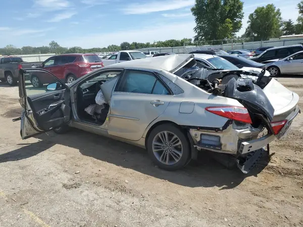 4T1BF1FK0GU193464 2016 TOYOTA CAMRY - Image 2