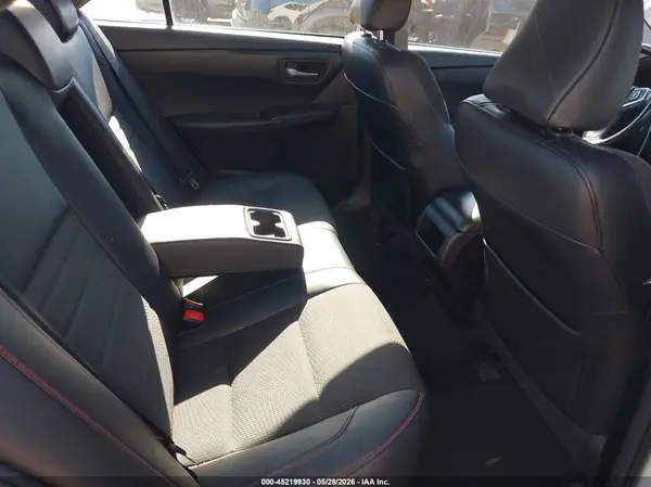 4T1BF1FK0GU200395 2016 TOYOTA CAMRY - Image 8