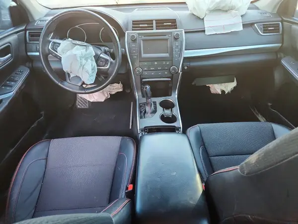 4T1BF1FK0GU204642 2016 TOYOTA CAMRY - Image 8