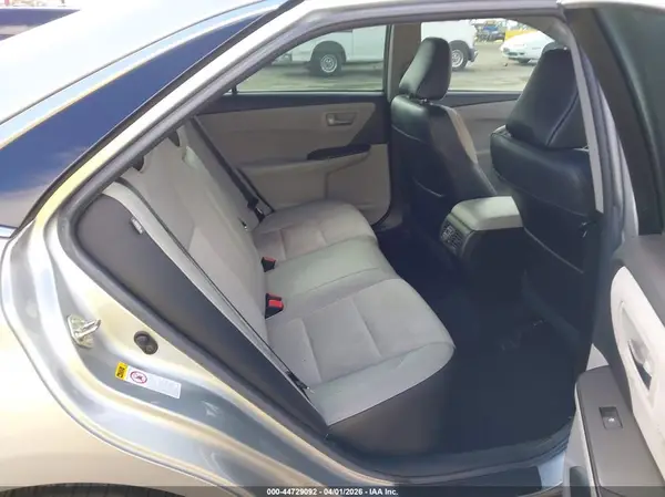 4T1BF1FK0GU227595 2016 TOYOTA CAMRY - Image 8