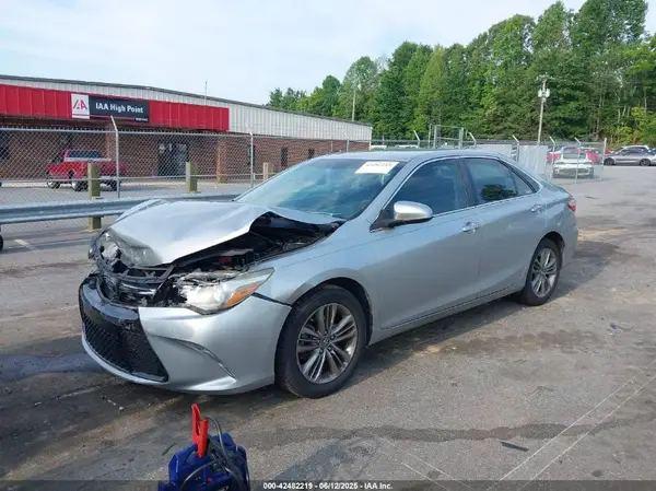 4T1BF1FK0GU230707 2016 TOYOTA CAMRY - Image 2