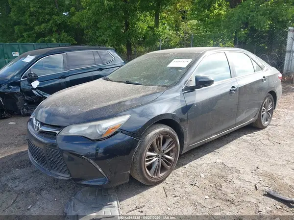 4T1BF1FK0GU231405 2016 TOYOTA CAMRY - Image 2