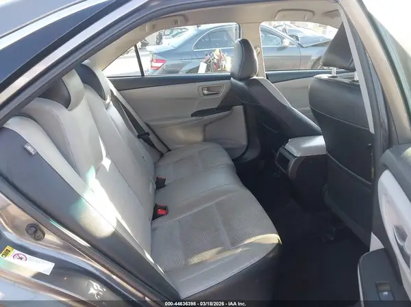 4T1BF1FK0GU245188 2016 TOYOTA CAMRY - Image 8