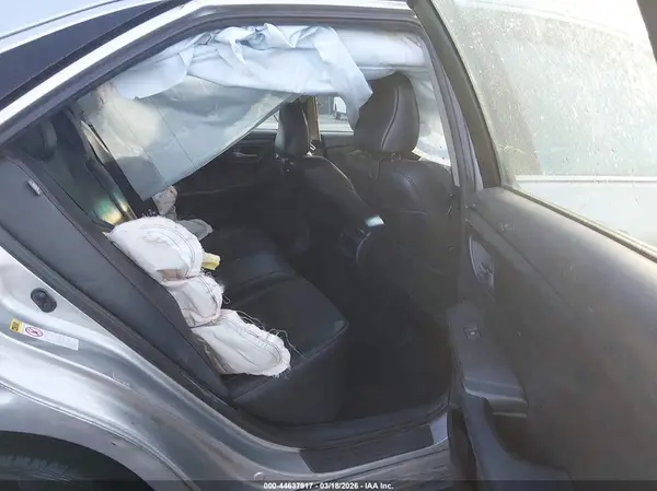 4T1BF1FK0GU246907 2016 TOYOTA CAMRY - Image 8