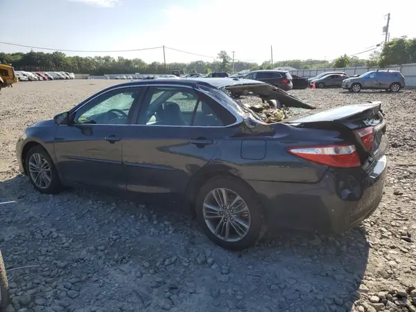 4T1BF1FK0GU260984 2016 TOYOTA CAMRY - Image 2