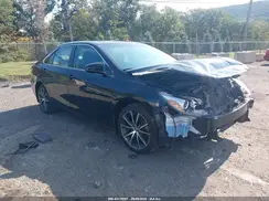 4T1BF1FK0GU261083 2016 TOYOTA CAMRY