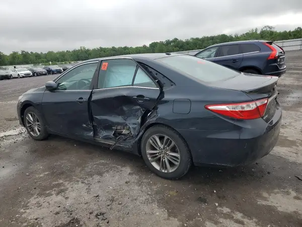 4T1BF1FK0GU263271 2016 TOYOTA CAMRY - Image 2