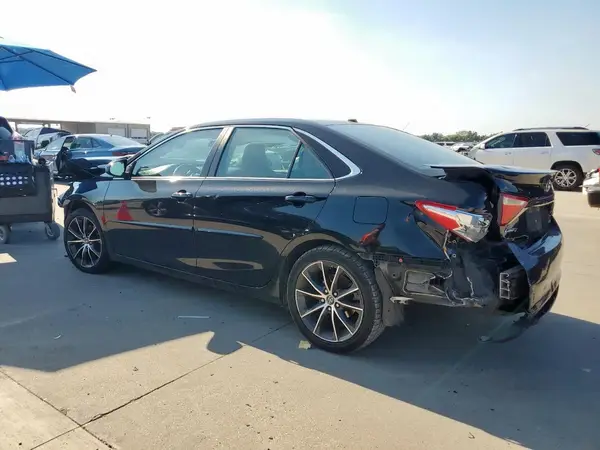 4T1BF1FK0GU265585 2016 TOYOTA CAMRY - Image 2