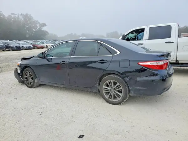 4T1BF1FK0GU265957 2016 TOYOTA CAMRY - Image 2