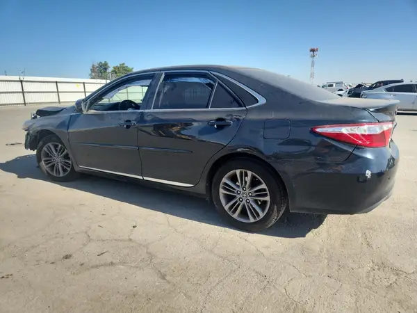 4T1BF1FK0GU266350 2016 TOYOTA CAMRY - Image 2