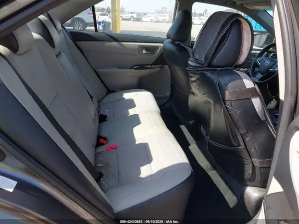 4T1BF1FK0GU266493 2016 TOYOTA CAMRY - Image 8