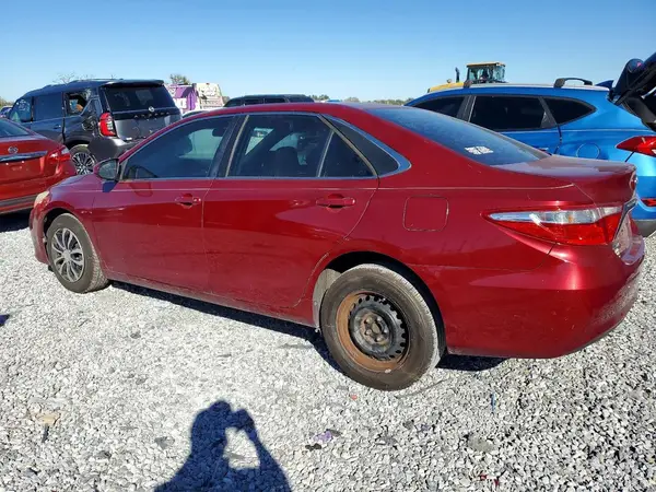 4T1BF1FK0GU500051 2016 TOYOTA CAMRY - Image 2
