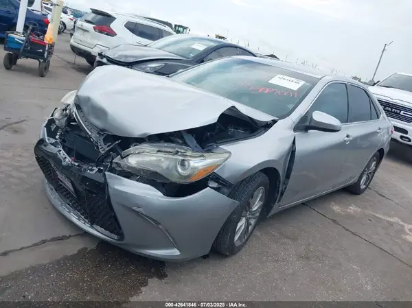 4T1BF1FK0GU501510 2016 TOYOTA CAMRY - Image 2