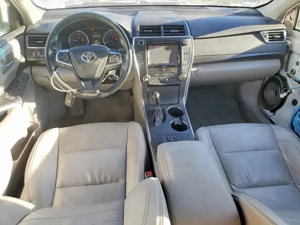 4T1BF1FK0GU502110 2016 TOYOTA CAMRY - Image 8