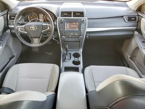 4T1BF1FK0GU504990 2016 TOYOTA CAMRY - Image 8