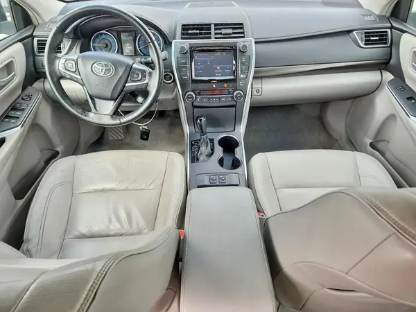 4T1BF1FK0GU507209 2016 TOYOTA CAMRY - Image 8