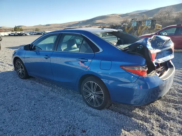 4T1BF1FK0GU508456 2016 TOYOTA CAMRY - Image 2