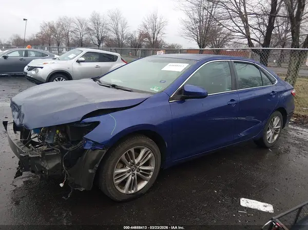 4T1BF1FK0GU510420 2016 TOYOTA CAMRY - Image 2