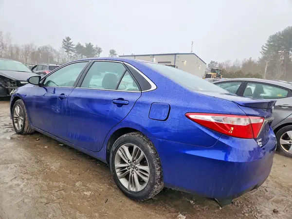 4T1BF1FK0GU510787 2016 TOYOTA CAMRY - Image 2