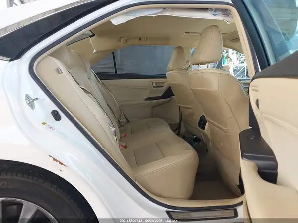 4T1BF1FK0GU522597 2016 TOYOTA CAMRY - Image 8