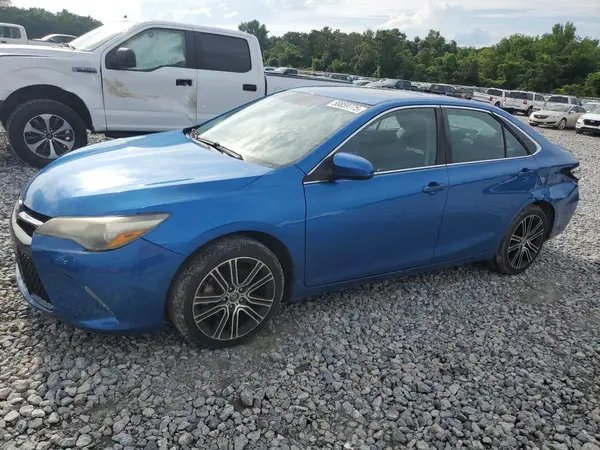 4T1BF1FK0GU522941 2016 TOYOTA CAMRY - Image 1
