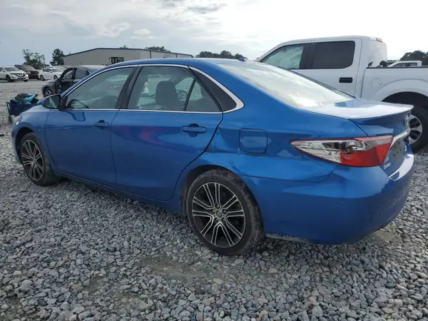 4T1BF1FK0GU522941 2016 TOYOTA CAMRY - Image 2