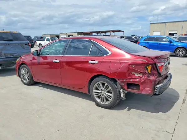 4T1BF1FK0GU529873 2016 TOYOTA CAMRY - Image 2