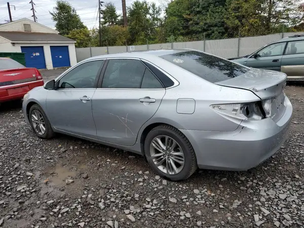 4T1BF1FK0GU534040 2016 TOYOTA CAMRY - Image 2