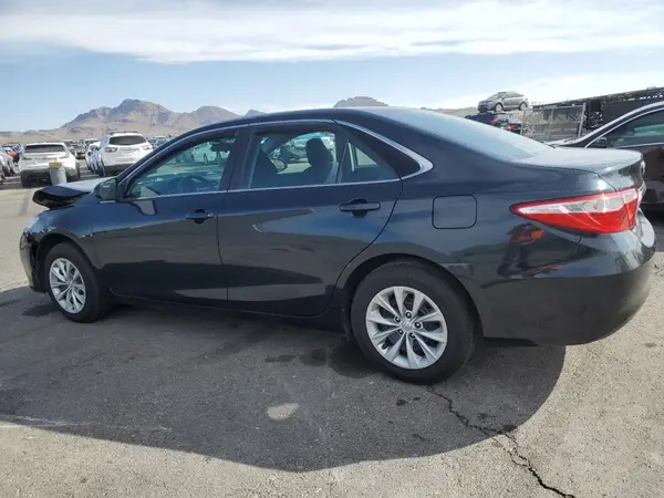 4T1BF1FK0GU536791 2016 TOYOTA CAMRY - Image 2