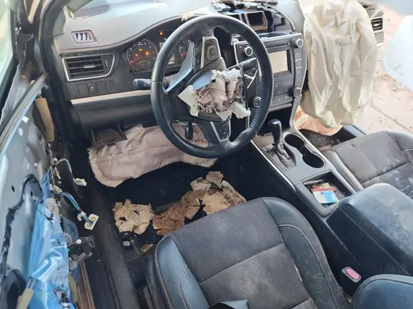 4T1BF1FK0GU538461 2016 TOYOTA CAMRY - Image 8