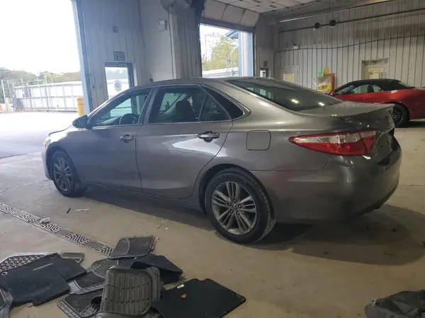 4T1BF1FK0GU541165 2016 TOYOTA CAMRY - Image 2