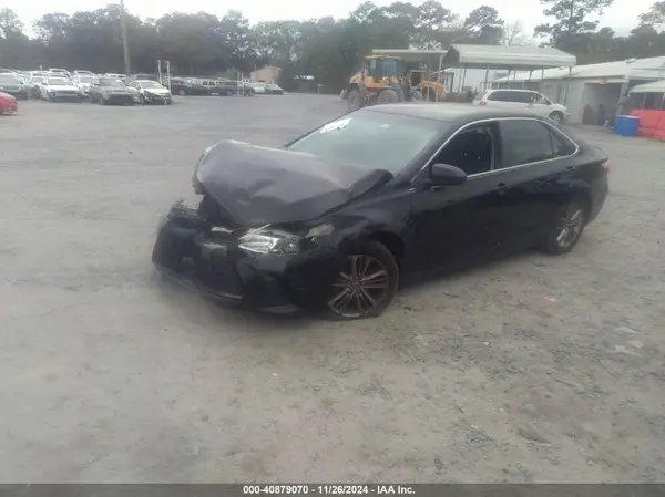 4T1BF1FK0GU545586 2016 TOYOTA CAMRY - Image 2