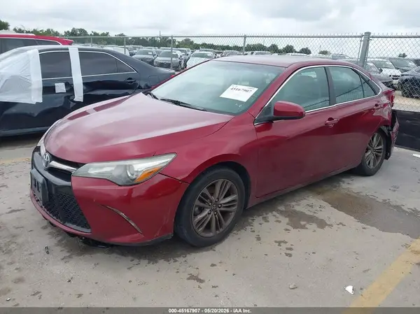 4T1BF1FK0GU552683 2016 TOYOTA CAMRY - Image 2
