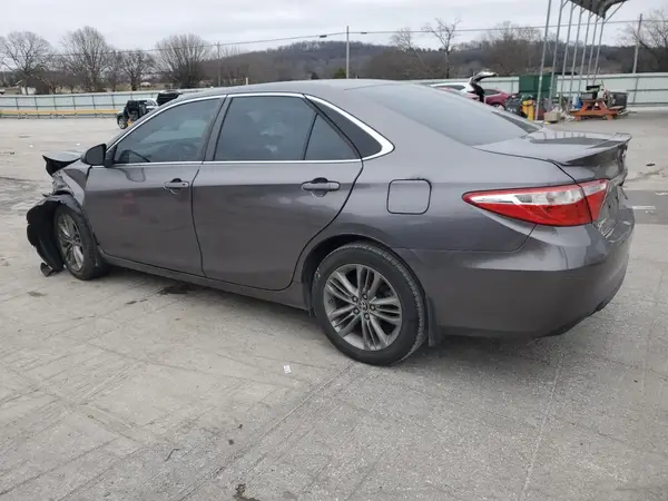 4T1BF1FK0GU554417 2016 TOYOTA CAMRY - Image 2