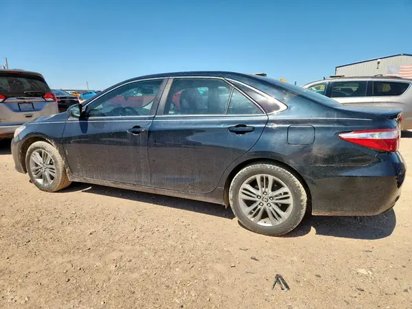 4T1BF1FK0GU554661 2016 TOYOTA CAMRY - Image 2