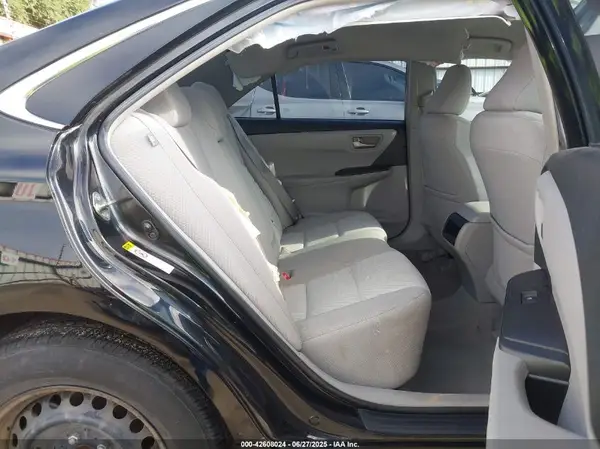 4T1BF1FK0GU555891 2016 TOYOTA CAMRY - Image 8