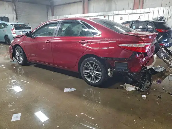 4T1BF1FK0GU567040 2016 TOYOTA CAMRY - Image 2