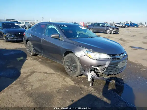 4T1BF1FK0GU567345 2016 TOYOTA CAMRY - Image 1
