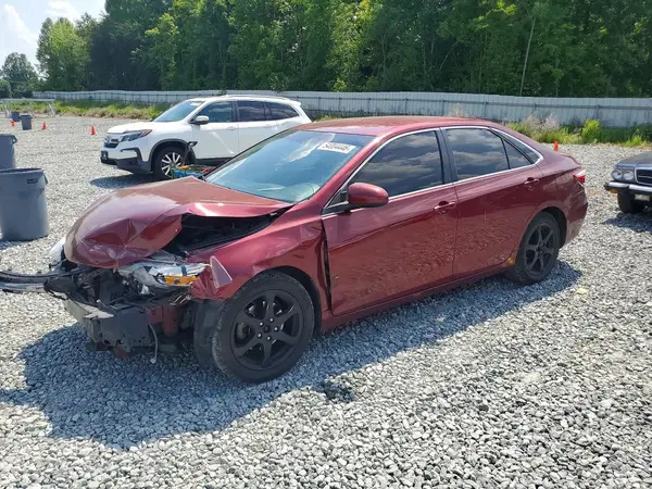 4T1BF1FK0GU572593 2016 TOYOTA CAMRY - Image 1