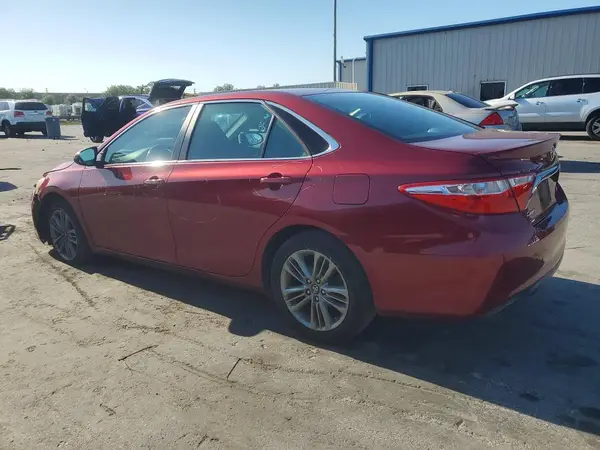 4T1BF1FK0GU572769 2016 TOYOTA CAMRY - Image 2