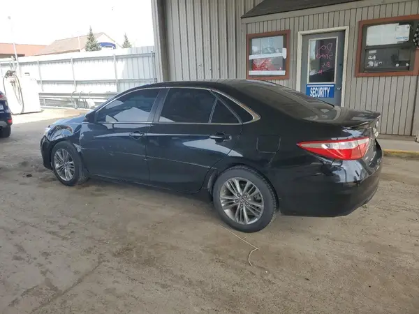 4T1BF1FK0GU583318 2016 TOYOTA CAMRY - Image 2